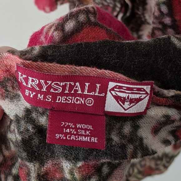 Super Soft Wool/Silk/Cashmere Scarf - Picture 4 of 5